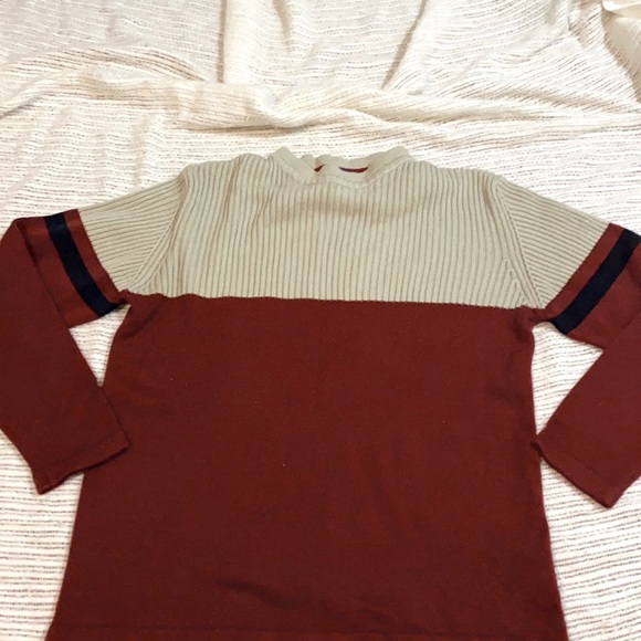 Sweather - Picture 1 of 1